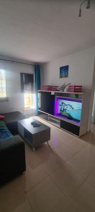 Bungalow Avec Piscine Torrevieja Bagian luar foto