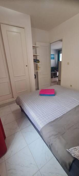 Bungalow Avec Piscine Torrevieja Bagian luar foto